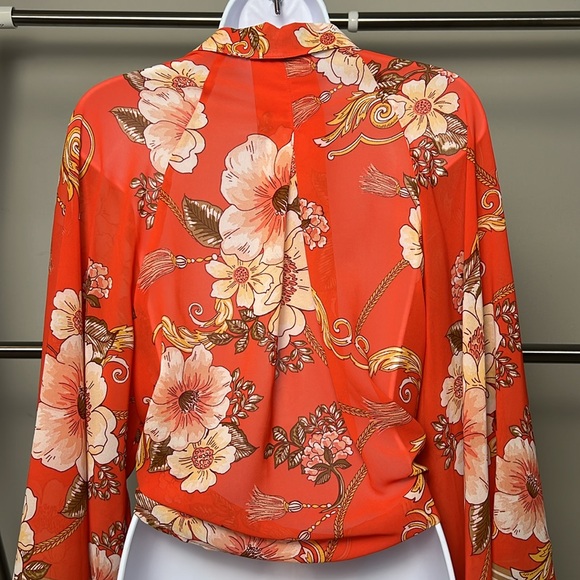 Floral Print Sheer Tie-Front Blouse - Picture 2 of 3